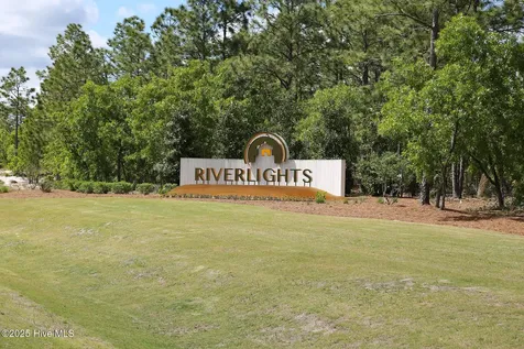 713 Cecil Point Wilmington NC 28412