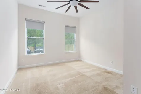 904 W Arboria Drive Hampstead NC 28443