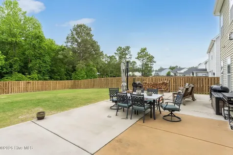 904 W Arboria Drive Hampstead NC 28443