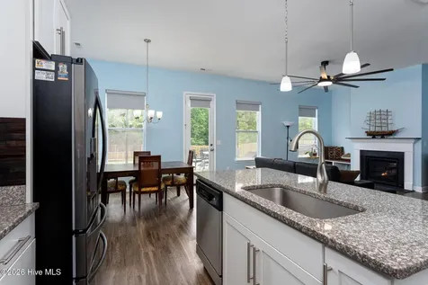 904 W Arboria Drive Hampstead NC 28443