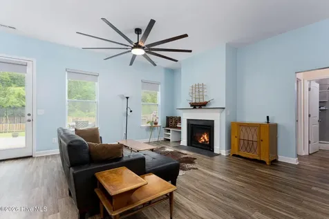 904 W Arboria Drive Hampstead NC 28443