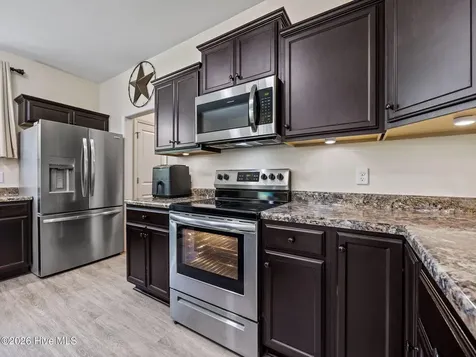 304 Agatha Court Jacksonville NC 28540