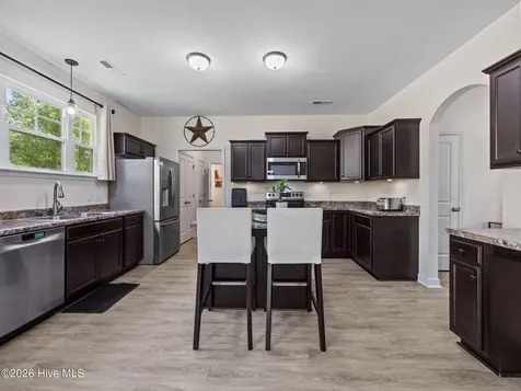 304 Agatha Court Jacksonville NC 28540