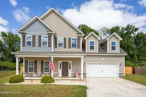 304 Agatha Court Jacksonville NC 28540