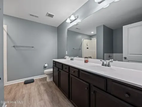 304 Agatha Court Jacksonville NC 28540