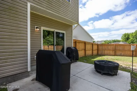 304 Agatha Court Jacksonville NC 28540