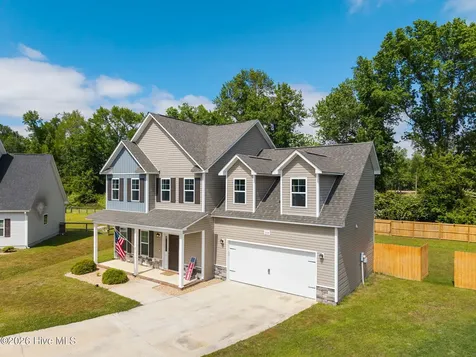 304 Agatha Court Jacksonville NC 28540
