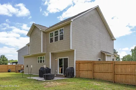 304 Agatha Court Jacksonville NC 28540