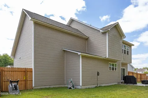 304 Agatha Court Jacksonville NC 28540