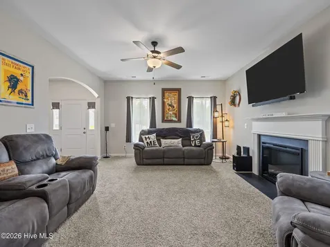 304 Agatha Court Jacksonville NC 28540