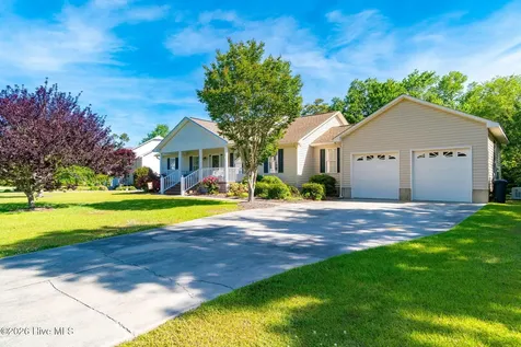 126 Tiffany Way Beaufort NC 28516