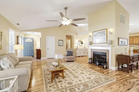 126 Tiffany Way Beaufort NC 28516