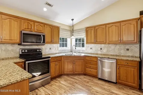 126 Tiffany Way Beaufort NC 28516