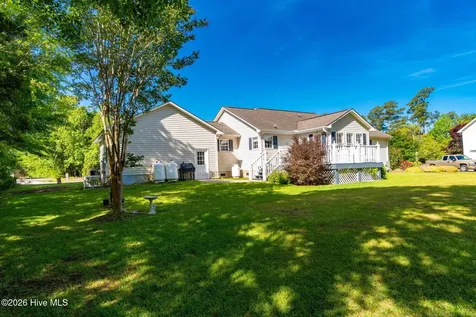 126 Tiffany Way Beaufort NC 28516