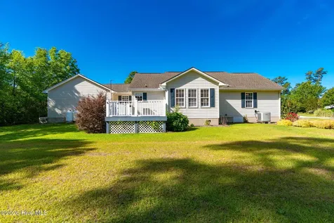 126 Tiffany Way Beaufort NC 28516