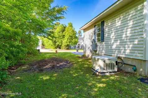 126 Tiffany Way Beaufort NC 28516