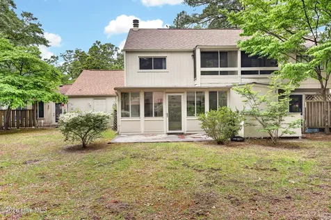 97 Quarterdeck Townes New Bern NC 28562