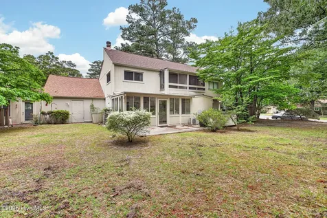 97 Quarterdeck Townes New Bern NC 28562