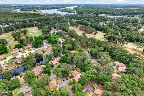 97 Quarterdeck Townes New Bern NC 28562