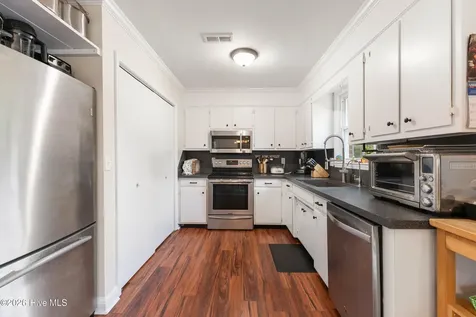137 Candlewood Drive Wilmington NC 28411