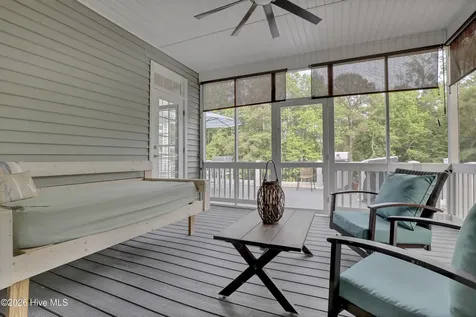 211 Bates Retreat Hampstead NC 28443