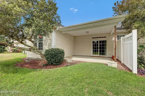 103 Thrasher Court Hampstead NC 28443