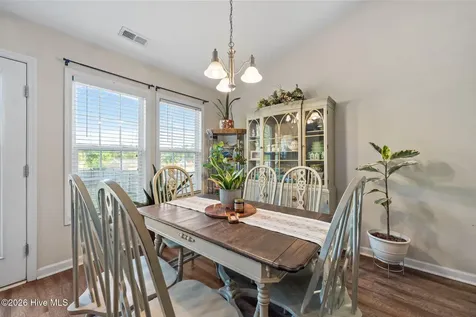 111 Farmgate Drive Richlands NC 28574