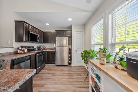 111 Farmgate Drive Richlands NC 28574