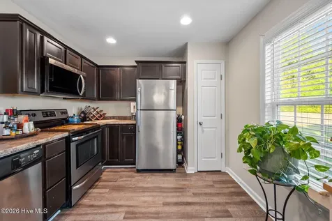 111 Farmgate Drive Richlands NC 28574