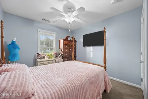 111 Farmgate Drive Richlands NC 28574
