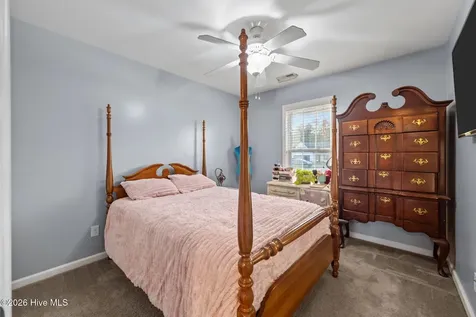 111 Farmgate Drive Richlands NC 28574