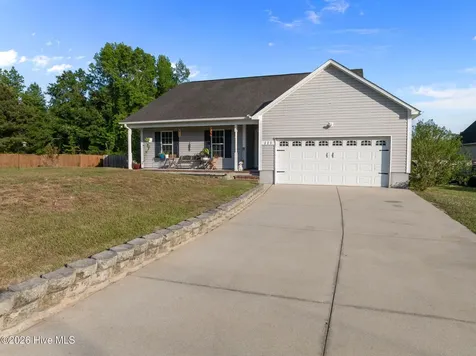 111 Farmgate Drive Richlands NC 28574