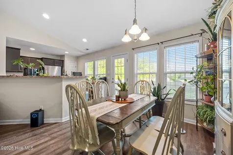 111 Farmgate Drive Richlands NC 28574