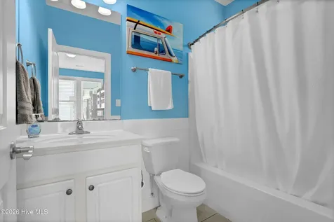 37 Porpoise Place North Topsail Beach NC 28460