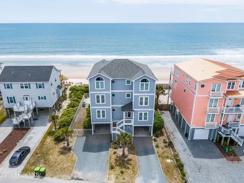 37 Porpoise Place North Topsail Beach NC 28460