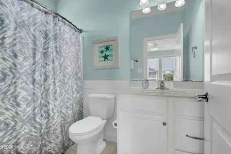 37 Porpoise Place North Topsail Beach NC 28460