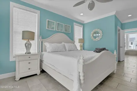 37 Porpoise Place North Topsail Beach NC 28460
