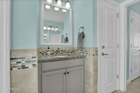 37 Porpoise Place North Topsail Beach NC 28460