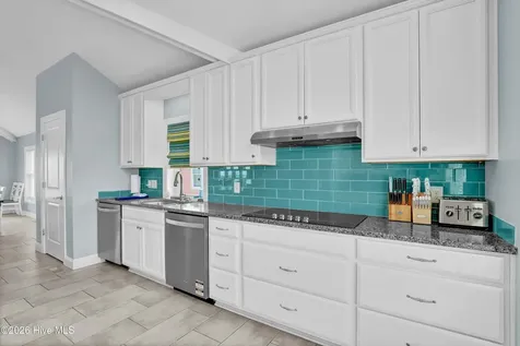 37 Porpoise Place North Topsail Beach NC 28460