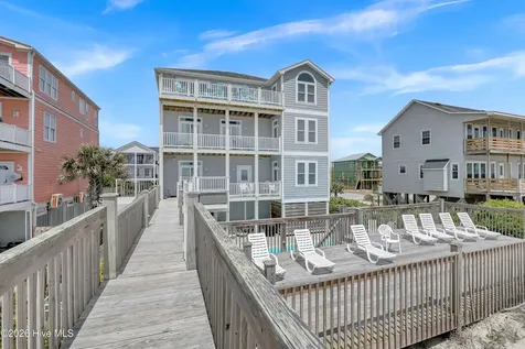 37 Porpoise Place North Topsail Beach NC 28460