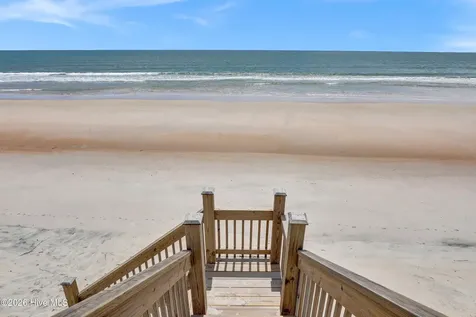 37 Porpoise Place North Topsail Beach NC 28460