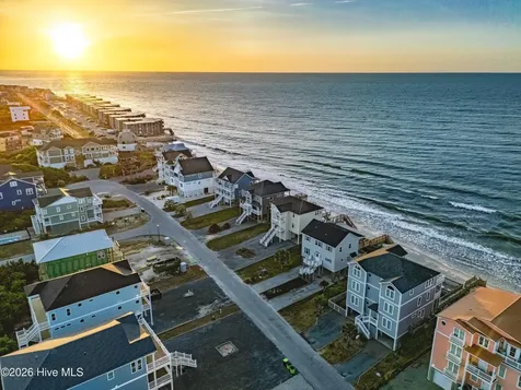 37 Porpoise Place North Topsail Beach NC 28460