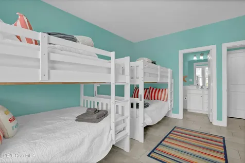 37 Porpoise Place North Topsail Beach NC 28460
