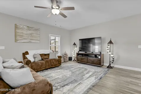 402 Reynolds Court Sneads Ferry NC 28460