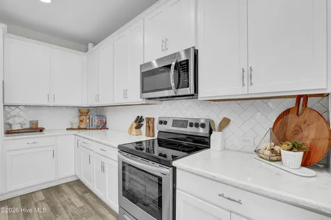 402 Reynolds Court Sneads Ferry NC 28460