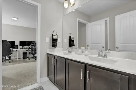 402 Reynolds Court Sneads Ferry NC 28460