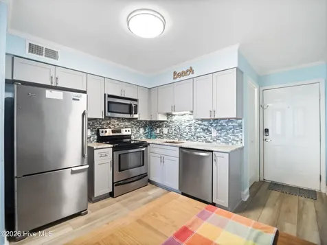 1404 Canal Drive Carolina Beach NC 28428