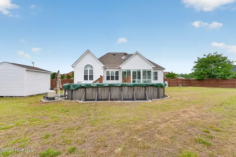 8101 Claybrooke Court Willow Spring NC 27592