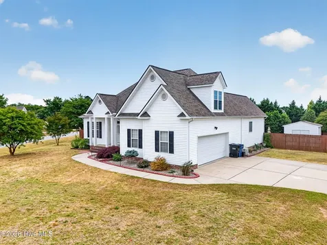 8101 Claybrooke Court Willow Spring NC 27592
