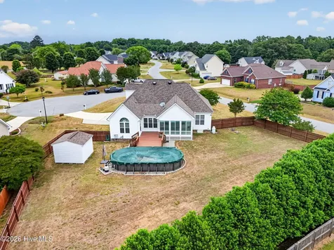 8101 Claybrooke Court Willow Spring NC 27592